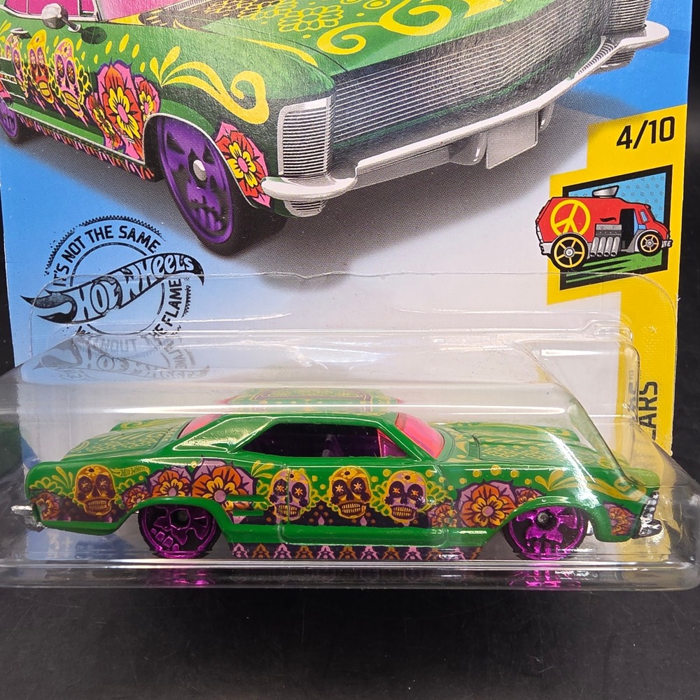 Hot Wheels '64 Buick Riviera Green 2018 HW Art Cars Skull Graphics - Picture 2 of 3